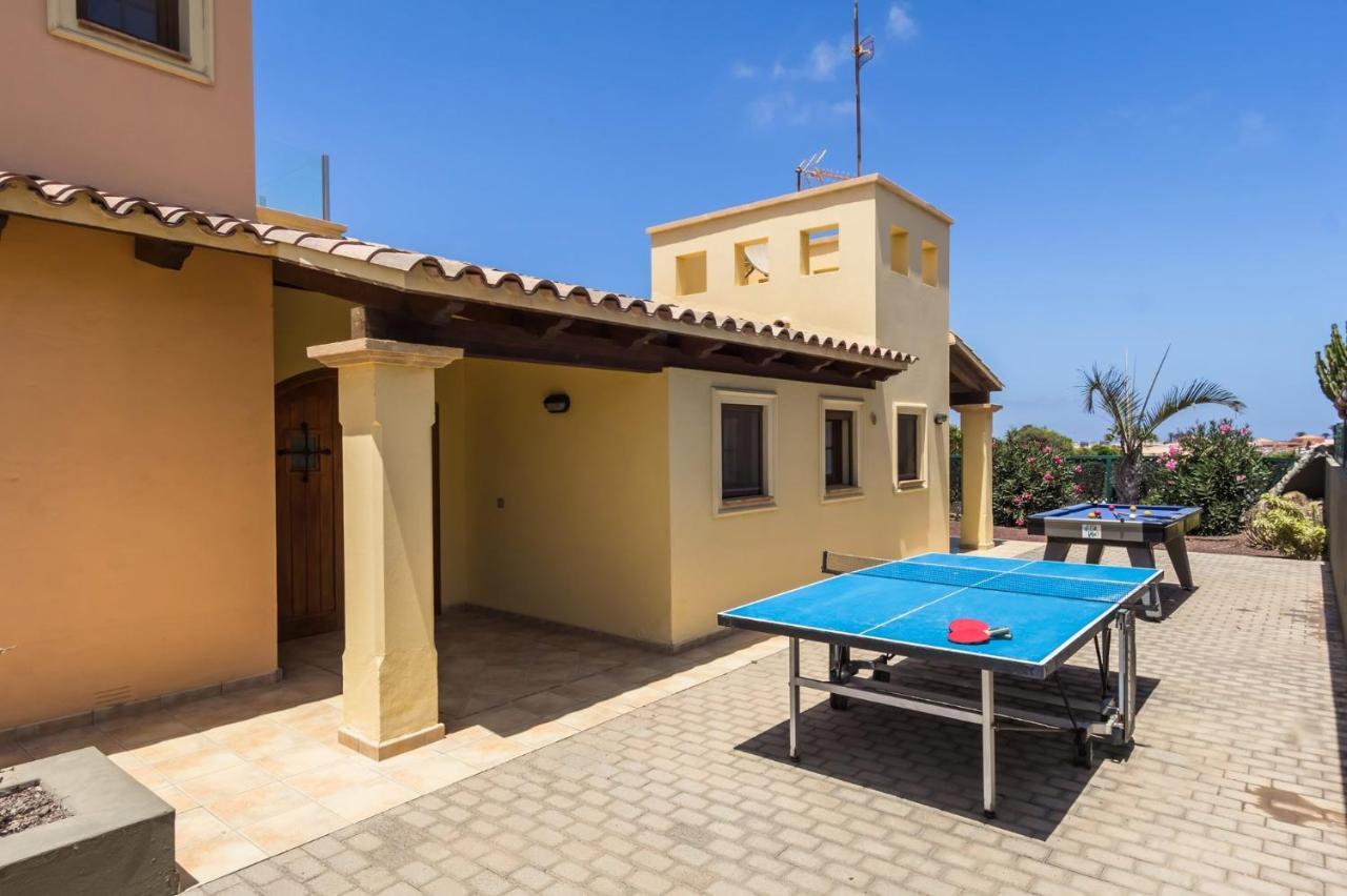 Villa Ducales By Villa Plus Corralejo Esterno foto